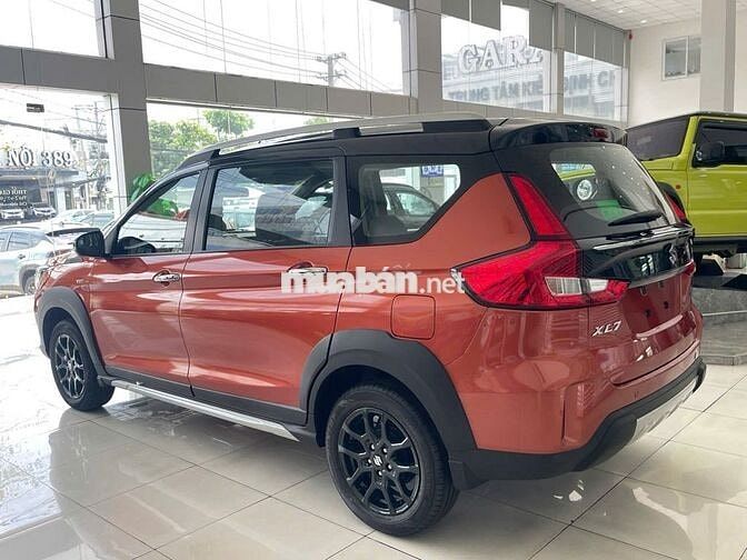 Suzuki XL7 Hybrid Cam giao ngay chỉ từ 180 triệu