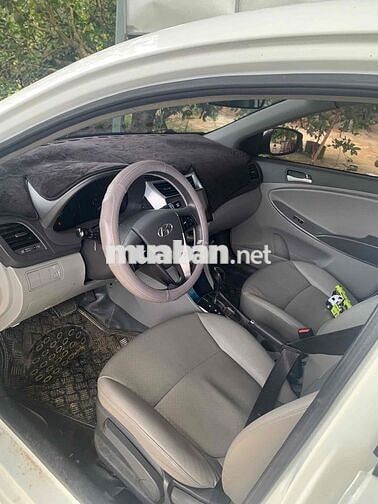 Hyundai Accent Blue 2015 Trắng 69000 km