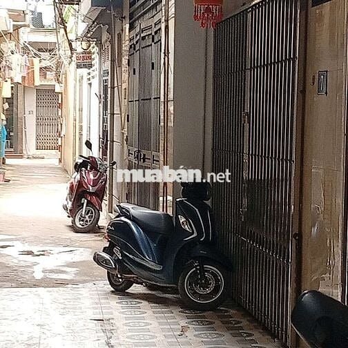 Cần bán nhà 30m2, 5 tầng, full nội thâtd