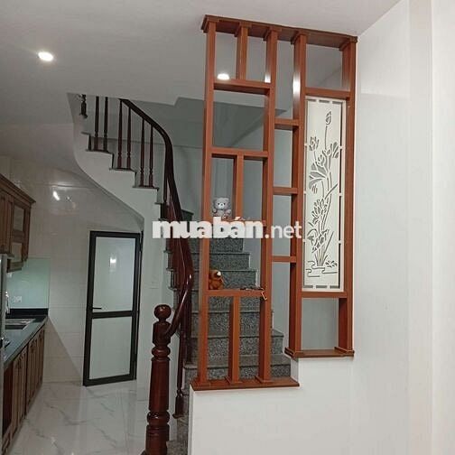 Cần bán nhà 30m2, 5 tầng, full nội thâtd