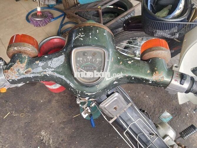 Honda Super Cub Xanh rêu