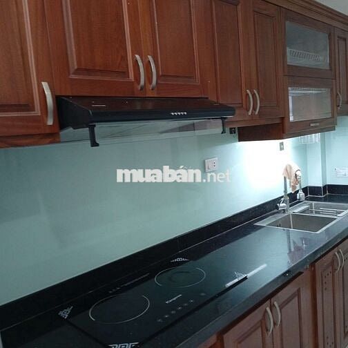 Cần bán nhà 30m2, 5 tầng, full nội thâtd