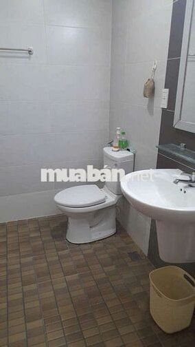 bán căn hộ chung cư cũ làu 2 cầu thang bộ mặt tiền Bùi Viện phố đi bộ