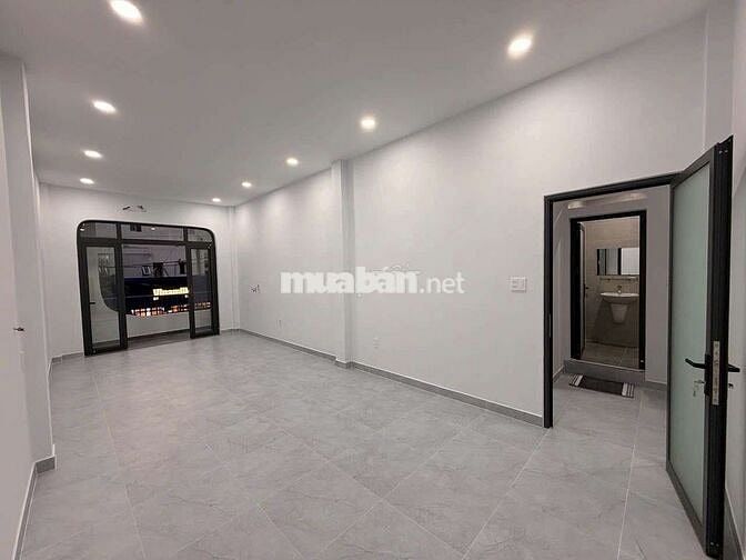 CHO THUÊ NHÀ MẶT TIỀN ĐƯỜNG LÂM VĂN BỀN