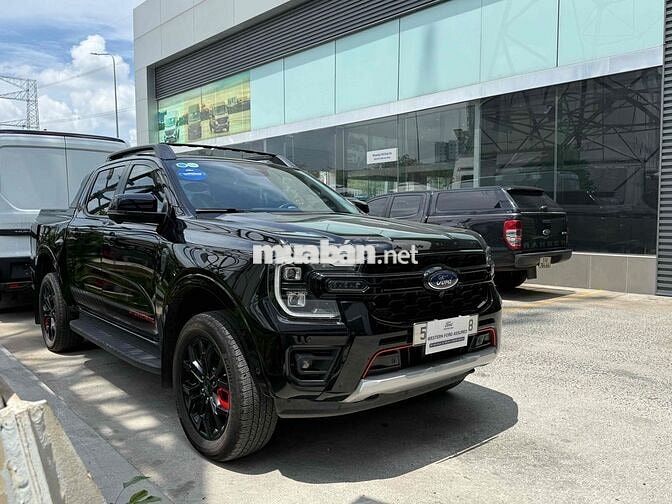 Ford Ranger Stormtrak SX 2024 Đen 31.000km