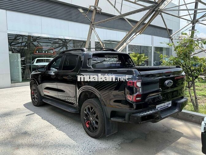 Ford Ranger Stormtrak SX 2024 Đen 31.000km