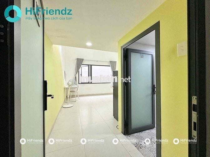 CHO THUÊ CHDV CỬA SỔ THOÁNG NGAY PHẠM VĂN ĐỒNG GIGAMALLL FULL NỘI THẤT