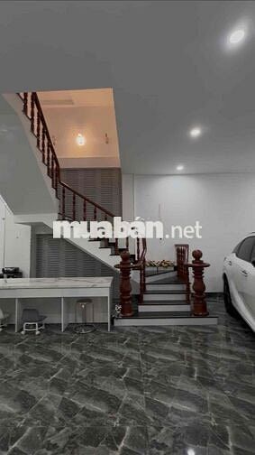 NHÀ CHO THUÊ GÓC 2 MẶT TIỀN ĐƯỜNG 3/2