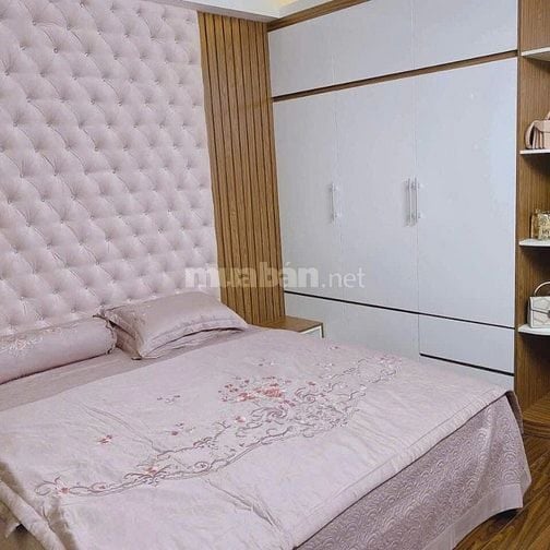 CHO THUÊ NHÀ BÁT KHỐI, LONG BIÊN, 5 TẦNG, FULL NỘI THẤT