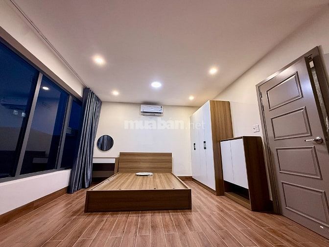 Cho thuê CHDV 30m2 full nội thất mới xây 100% có thang máy có ban công
