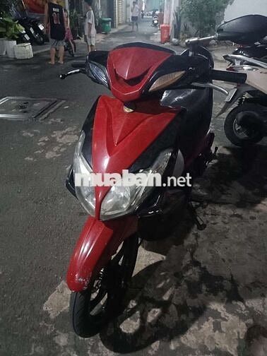 Yamaha Luvias FI Đỏ đen