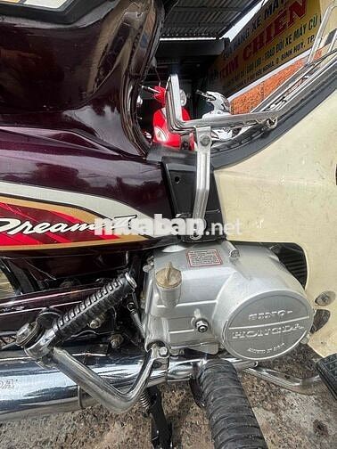 Honda Dream màu Nâu