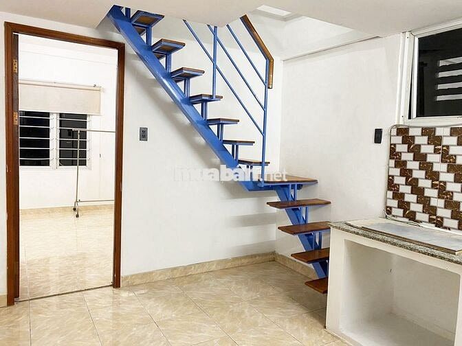 Bán căn hộ chung cư Lý Văn Phức, phường Tân Định, Quận 1. Giá rẻ
