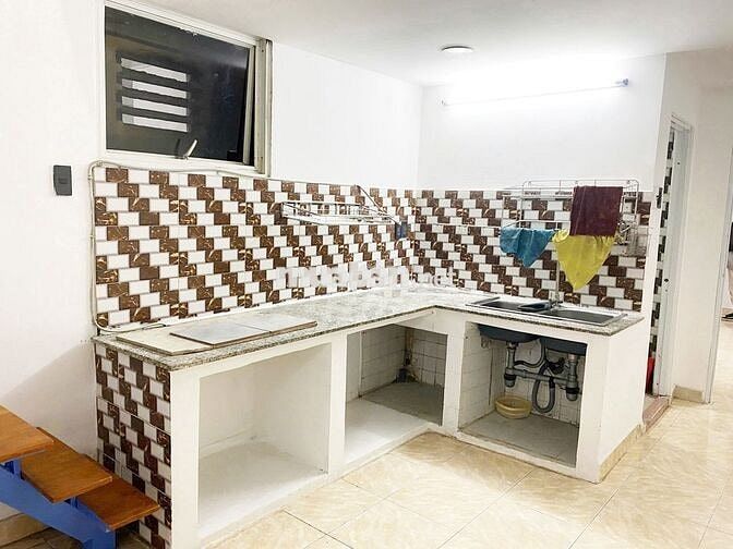 Bán căn hộ chung cư Lý Văn Phức, phường Tân Định, Quận 1. Giá rẻ