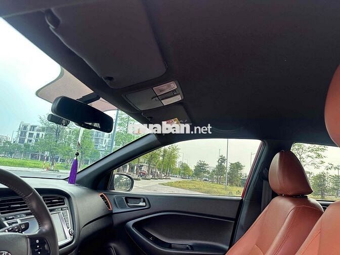 Hyundai I20 Active 2016 68000 km Đỏ
