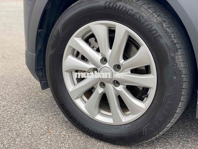 Xe điện VinFast VF6 Eco 2025 Xám