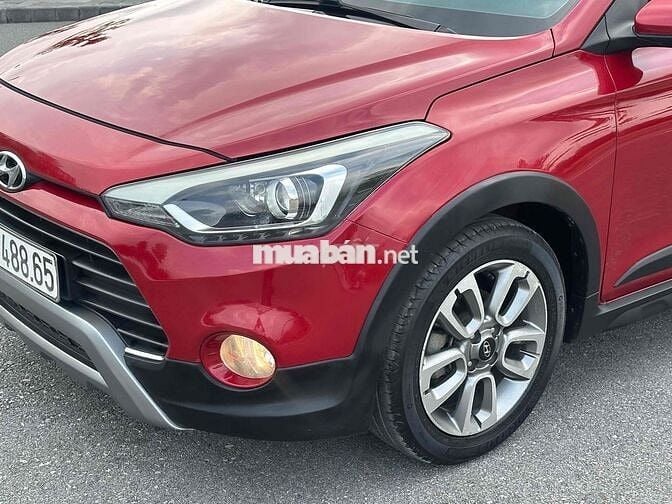 Hyundai I20 Active 2016 68000 km Đỏ