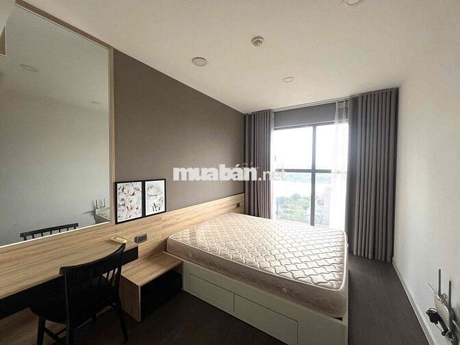 Cho thuê căn hộ Saigon Royal 2pn nhà đẹp