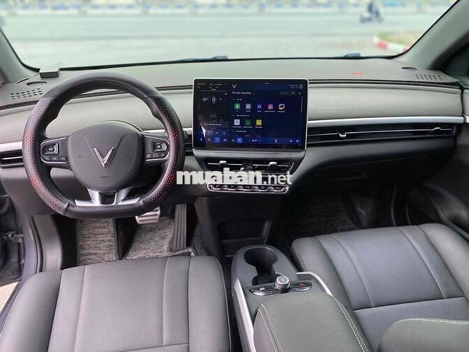 Xe điện VinFast VF6 Eco 2025 Xám