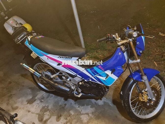 Honda Nova Xanh trắng Côn tay