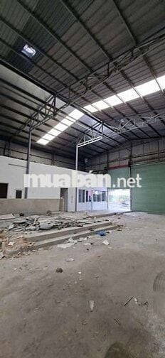 xưởng cho thuê ngay bến xe An sương đường container 40f