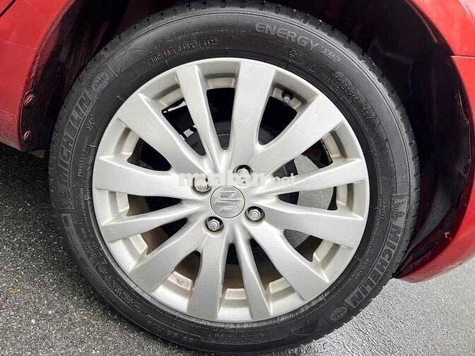 Suzuki Swift 2015 Đỏ 5 vạn km