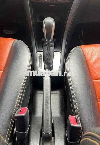 Suzuki Swift 2015 Đỏ 5 vạn km