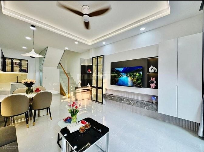 Siêu hiếm nhà đẹp 3 TỶ 450tr 58m2 đường Nguyễn Xí Bình Thạnh, SỔ HỒNG