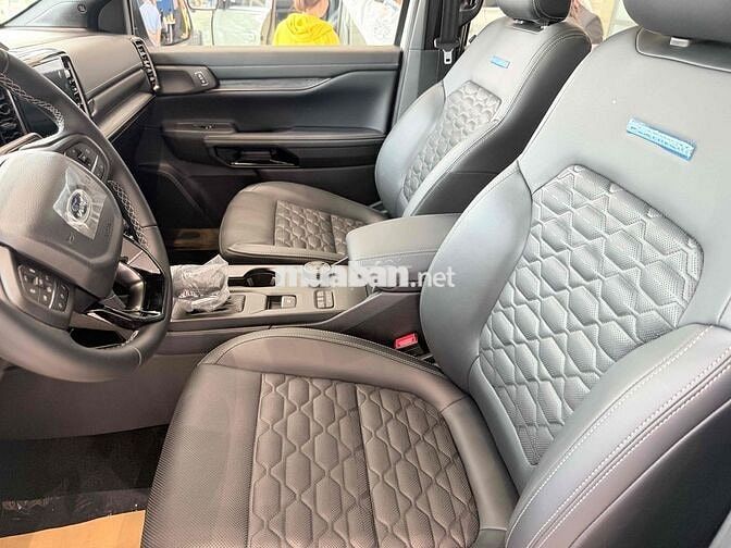 Ford Everest Platinum 2.3 Ecoboost 2026