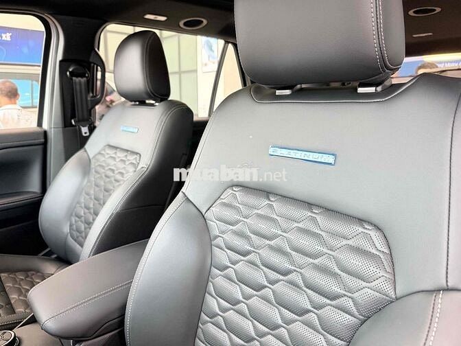 Ford Everest Platinum 2.3 Ecoboost 2026