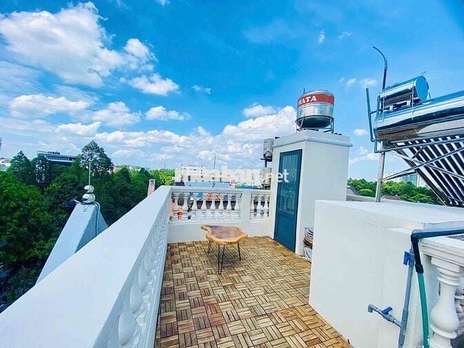 Mặt tiền Nguyễn Ái Quốc 4,7m mặt tiền, 2 mặt tiền, có thang máy