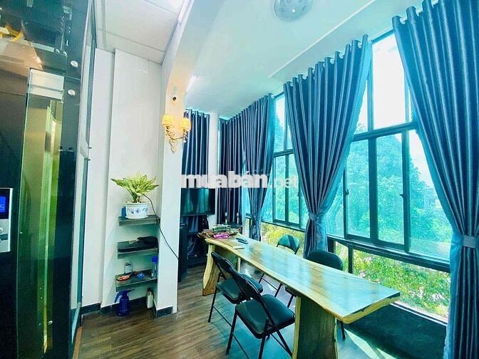 Mặt tiền Nguyễn Ái Quốc 4,7m mặt tiền, 2 mặt tiền, có thang máy