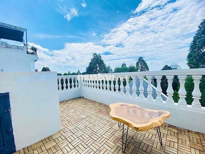 Mặt tiền Nguyễn Ái Quốc 4,7m mặt tiền, 2 mặt tiền, có thang máy