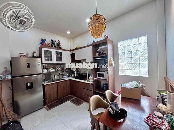 NHÀ 2 TẦNG MỚI – NỘI THẤT ĐẸP – HẺM 7M – VỊ TRÍ VIP TRUNG CHÁNH