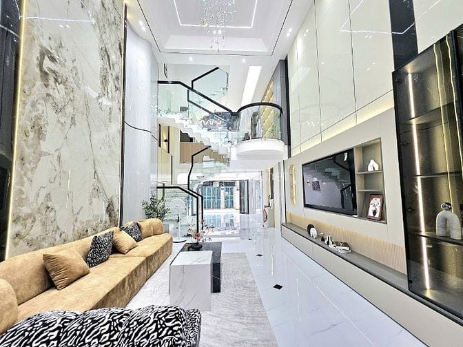 Siêu phẩm nhà phố 5 tầng hẻm 6m Nguyễn Văn Quá, Quận 12, 4,2x18m