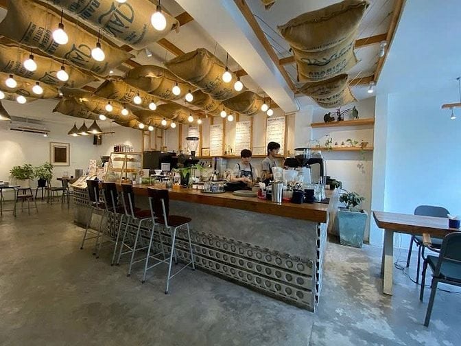  Bán nhà Tú Xương Quận 3, 190m², mặt tiền 11m, HĐT $4000/th, 125 tỷ