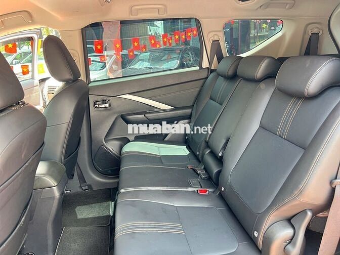 Mitsubishi Xpander Premium 2025 Trắng