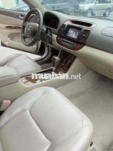 Toyota Camry 2003 3.0 Đen