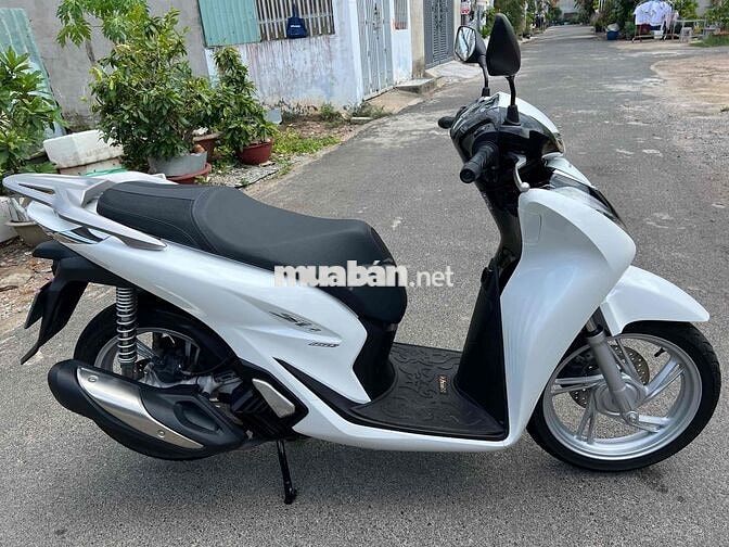 Honda SH160i ABS 2025 Trắng 6000 km