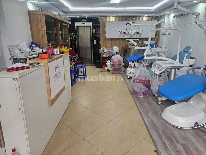 Bán nhà phố Phương Mai, Đống Đa 68m, 8 tầng, mt 5.7m. Giá: 43 tỷ