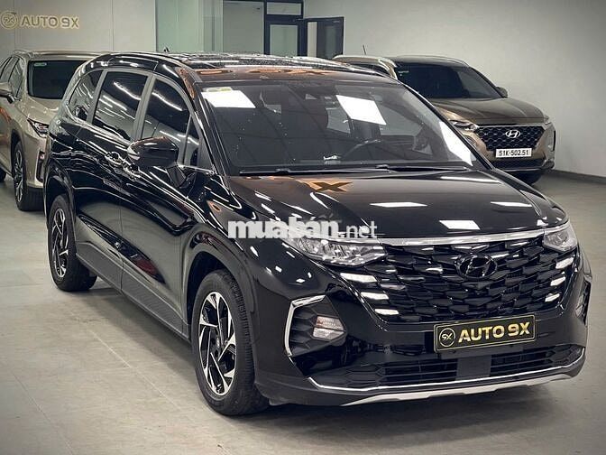 Hyundai Custin 2025 1.5T Cao Cấp Đen