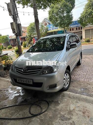 Toyota Innova 2009 Bạc bản G xe nòi còn rất đẹp