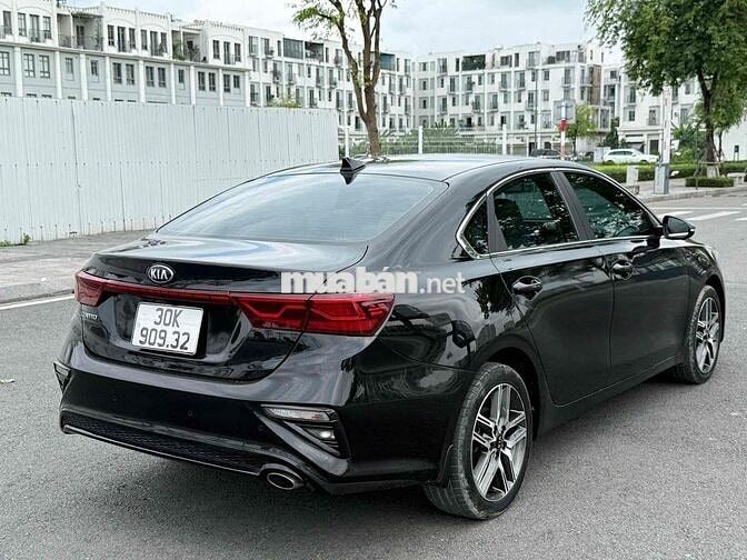 Kia Cerato 2019 1.6 AT Luxury - 90000 km