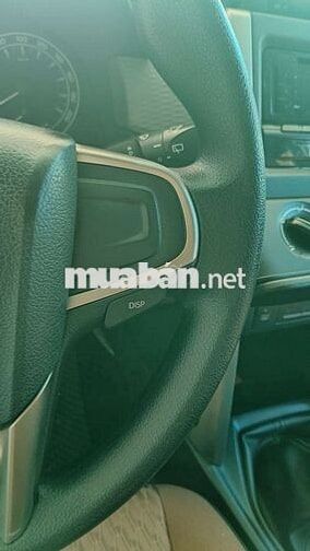 Toyota Innova Bạc Số sàn