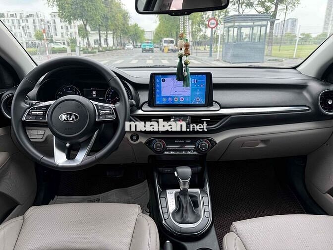 Cerato 2019 Luxury 90000 km