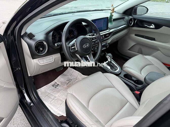 Cerato 2019 Luxury 90000 km