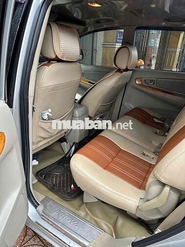 Toyota Innova 2009 Bạc bản G xe nòi còn rất đẹp
