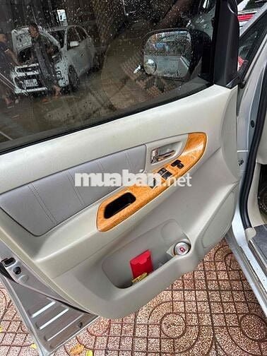 Toyota Innova 2009 Bạc bản G xe nòi còn rất đẹp