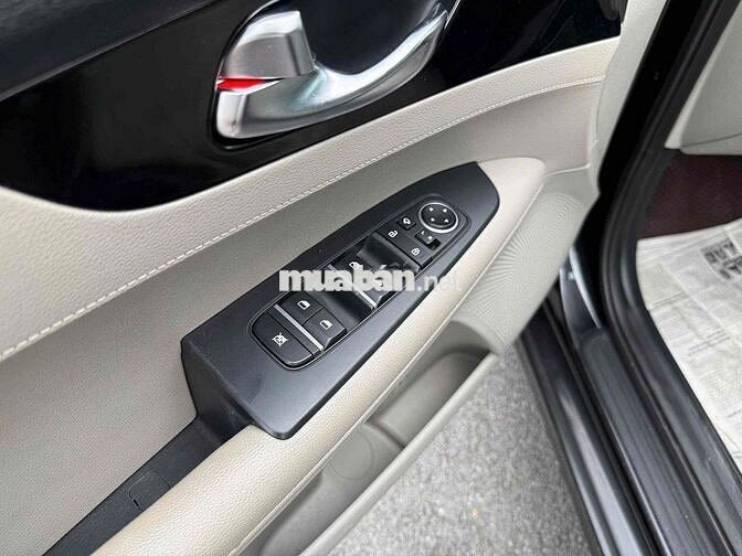Kia Cerato 2019 1.6 AT Luxury - 90000 km