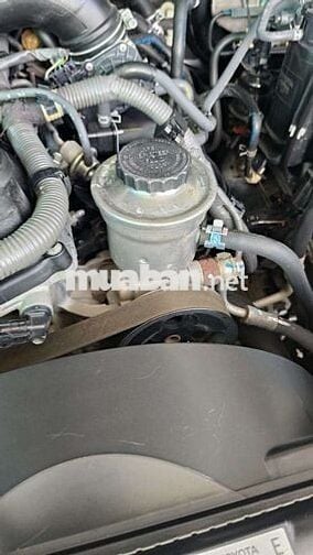 Toyota Innova Bạc Số sàn
